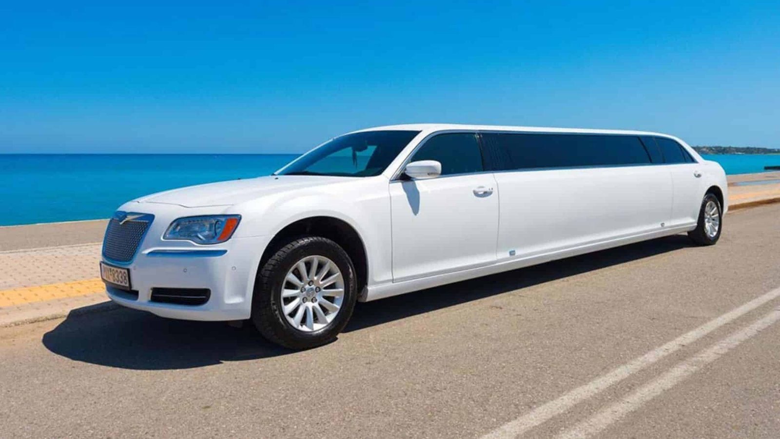 5 Impressive Causes for Using a Limo Service for Your Next Event